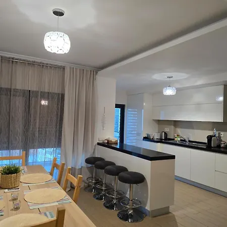 Apartment Rocha Prime Center Garage Flat