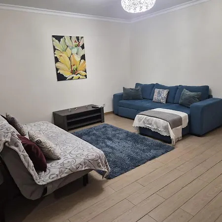 Daire Rocha Prime Center Garage Flat