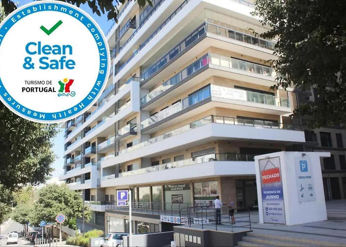 Rocha Prime Center Garage Flat Daire