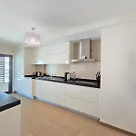 Apartament Rocha Prime Center Garage Flat